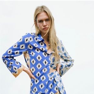 Zara button down light cotton shirt sz L